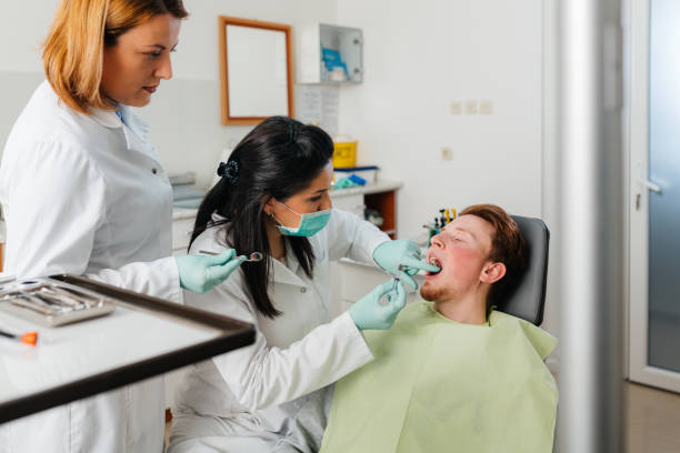 Best Emergency Gum Treatment in Wyoming, IL